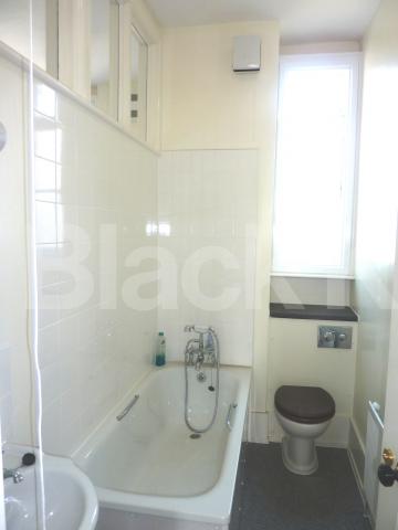 			NEW INSTRUCTION!, 1 Bedroom, 1 bath, 1 reception Flat			 Grays Inn Road, KINGS CROSS-RUSSELL SQUARE